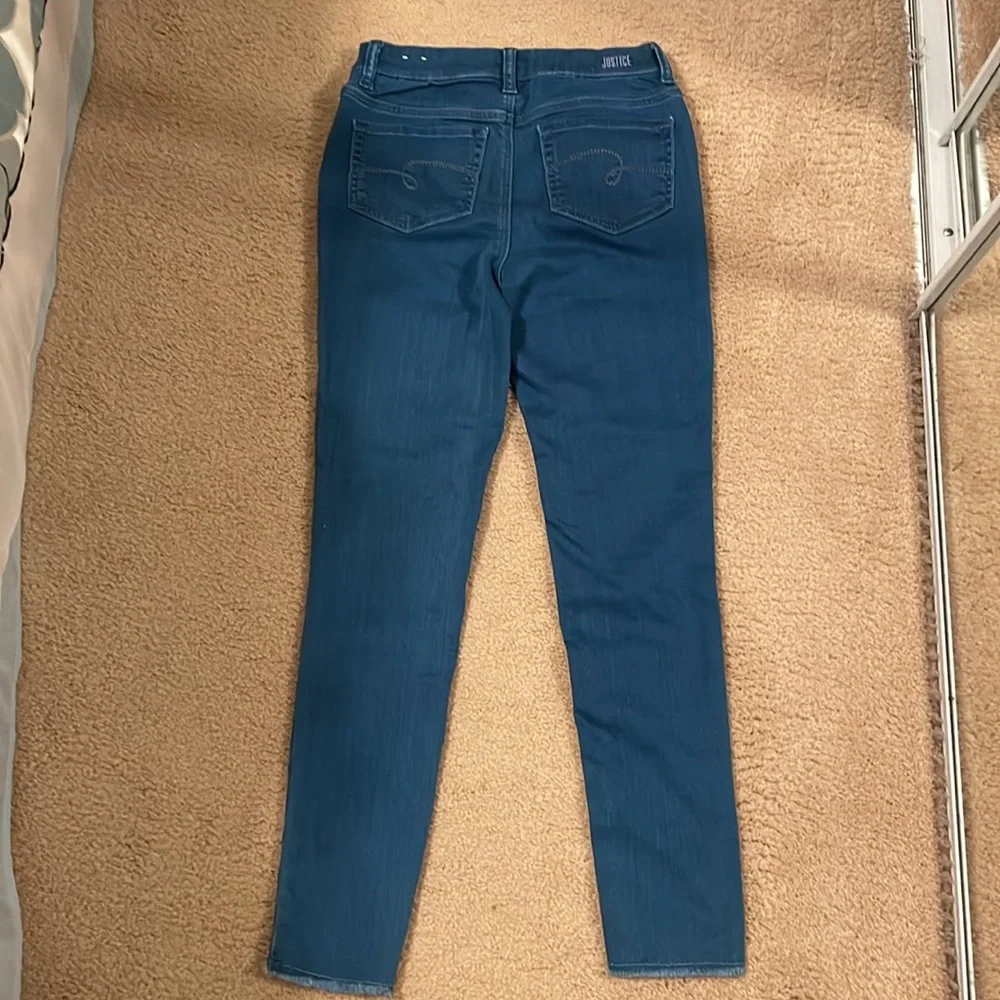 JUSTICE GIRLS MID RISE JEAN LEGGINGS.